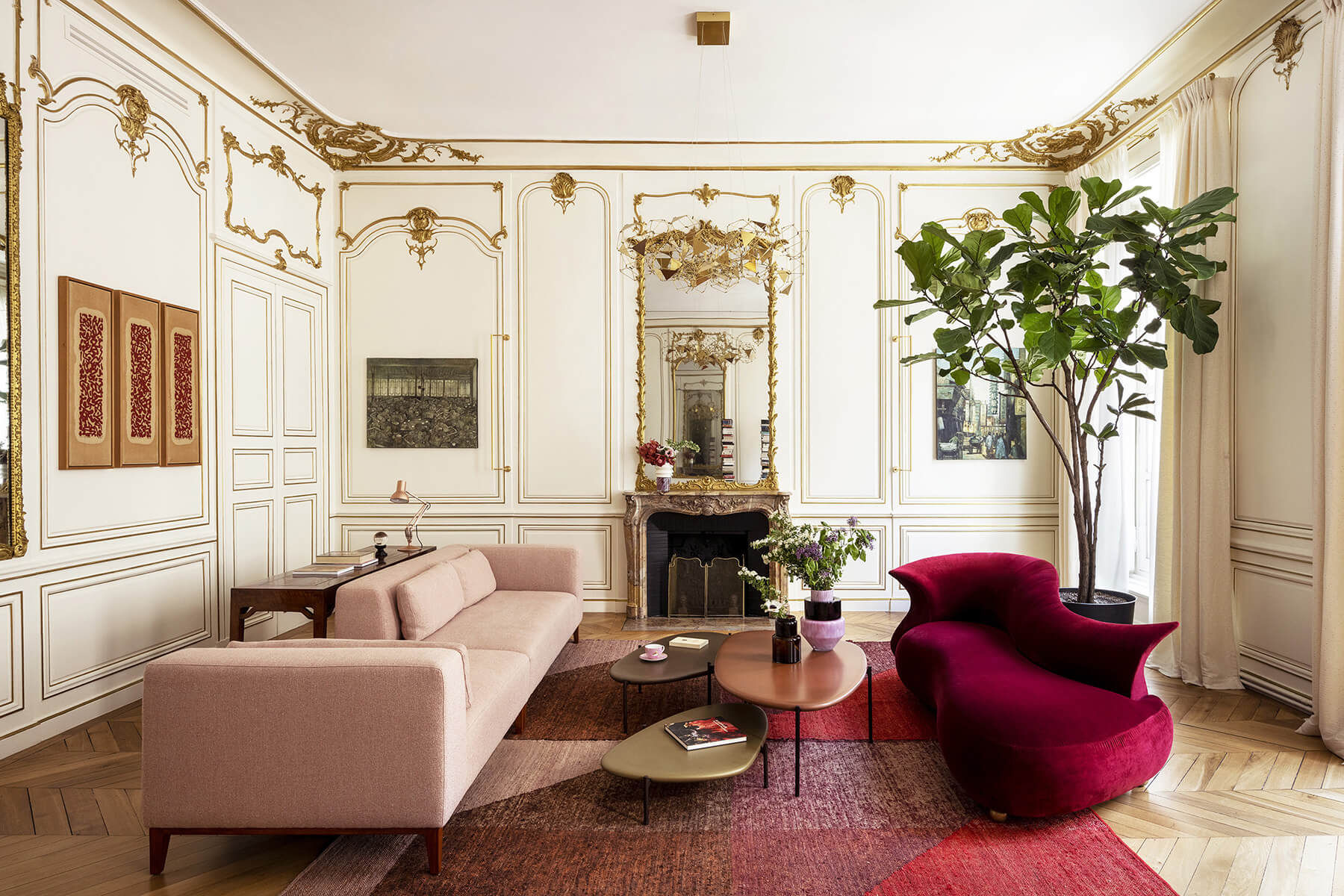 Salon rue de l’Université à Paris par Dora Hart — vue 2